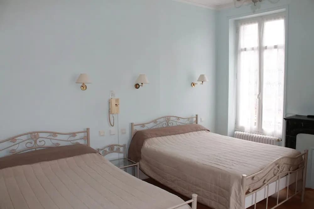 Beausejour Hotel - Photo 4