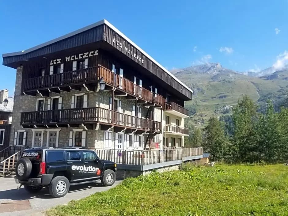 Chalet Les Melezes - Photo 1