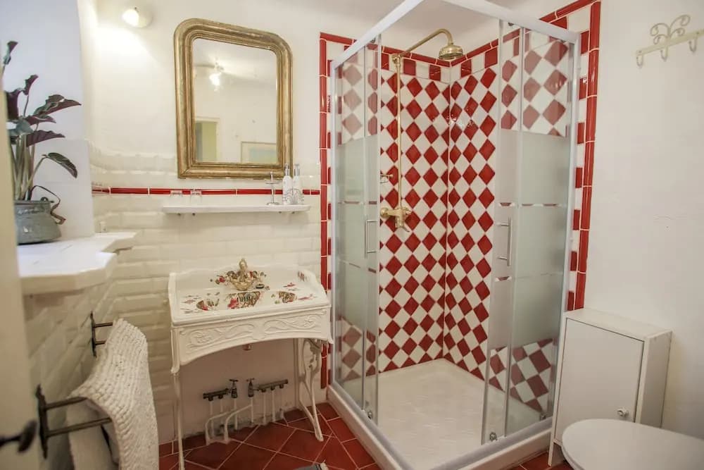 Mullers Bed & Breakfast - Miniature 8