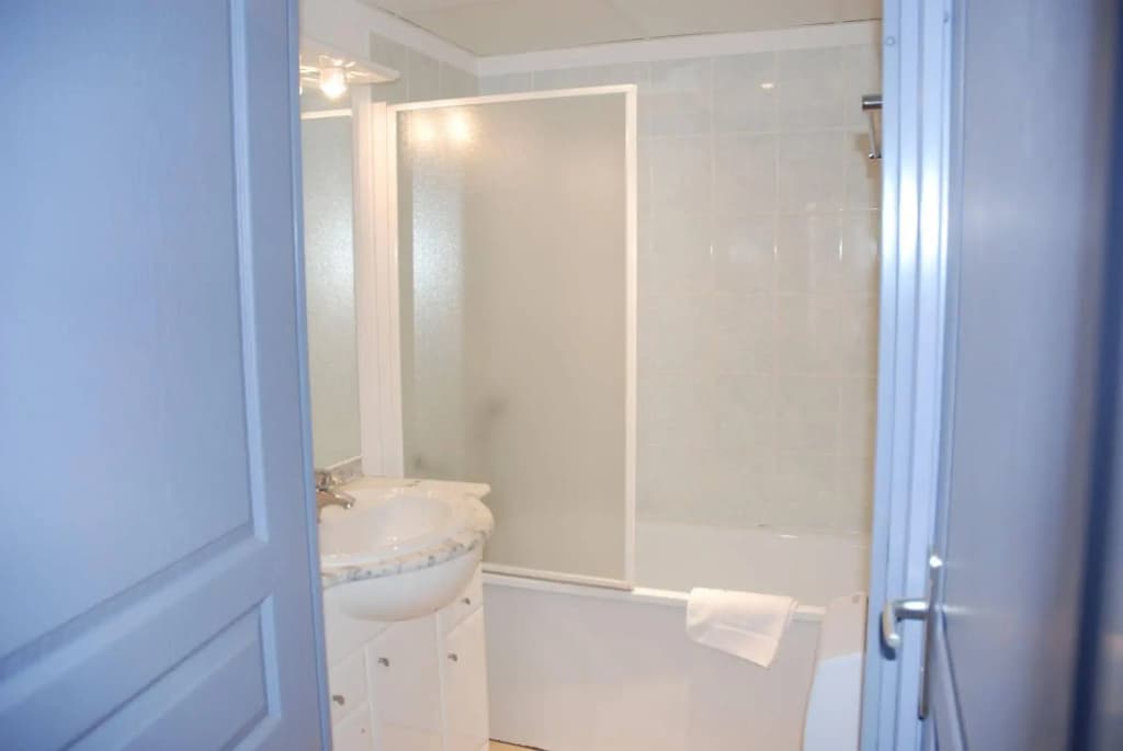 Uzes Appart Hotel - Miniature 6