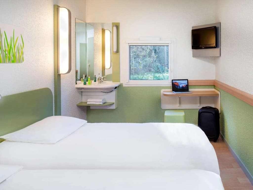ibis budget Vichy - Photo 3