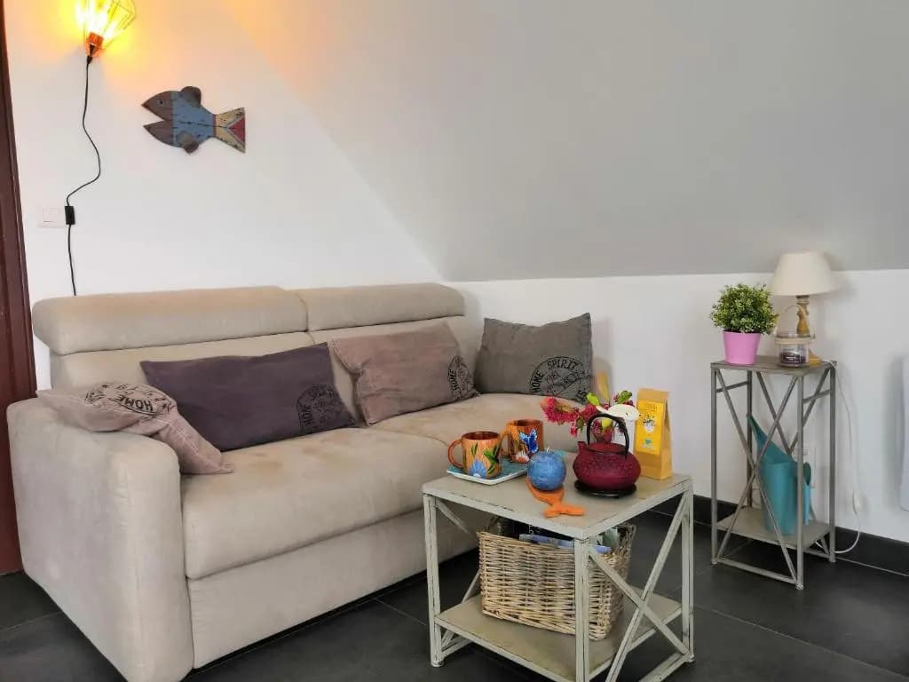 Roulotte Gîtes O bien-être massage Spa Séjour bien-être en hébergement insolite roulotte Karantez ou en gîtes Melon ou Yoc...