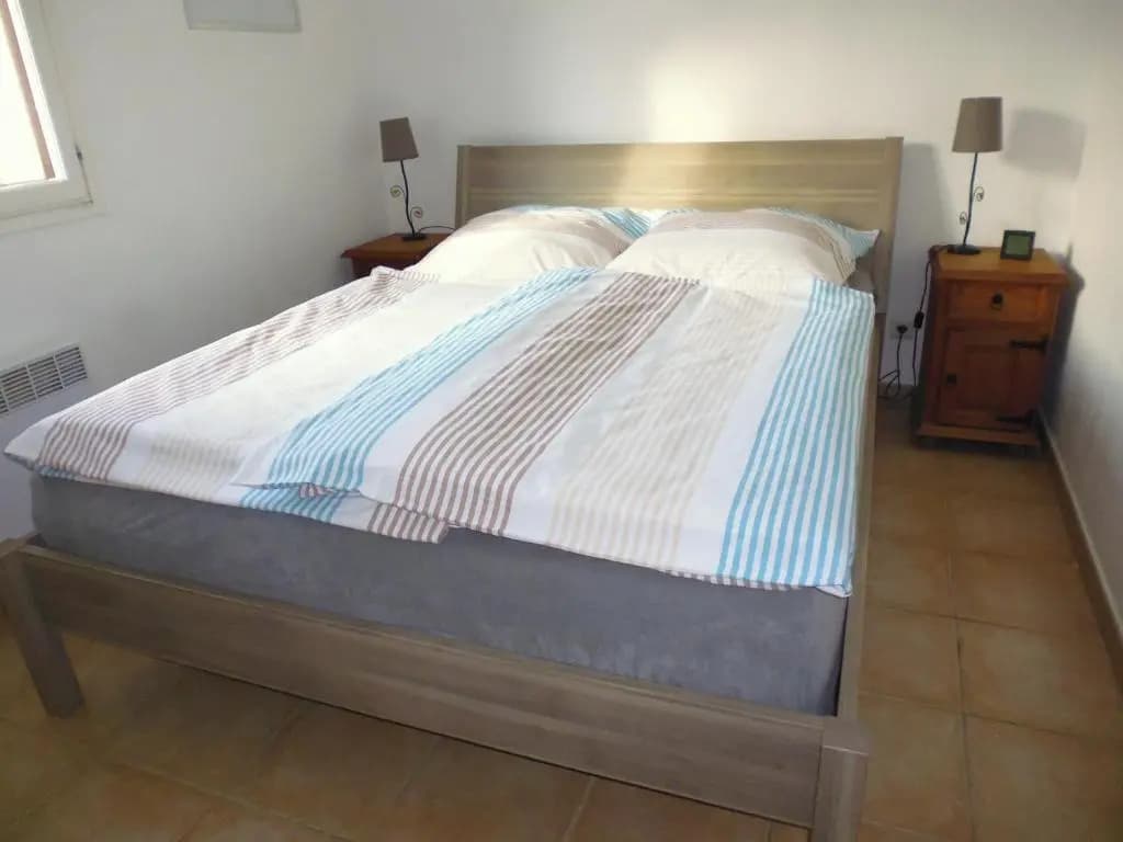 Bed and Breakfast - Photo 2