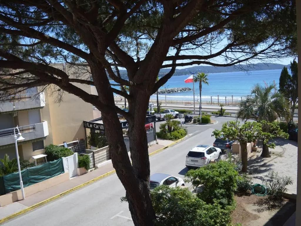 Appartement Cavalaire-sur-Mer, 1 pièce, 2 personnes - FR-1-226B-37 - Miniature 7