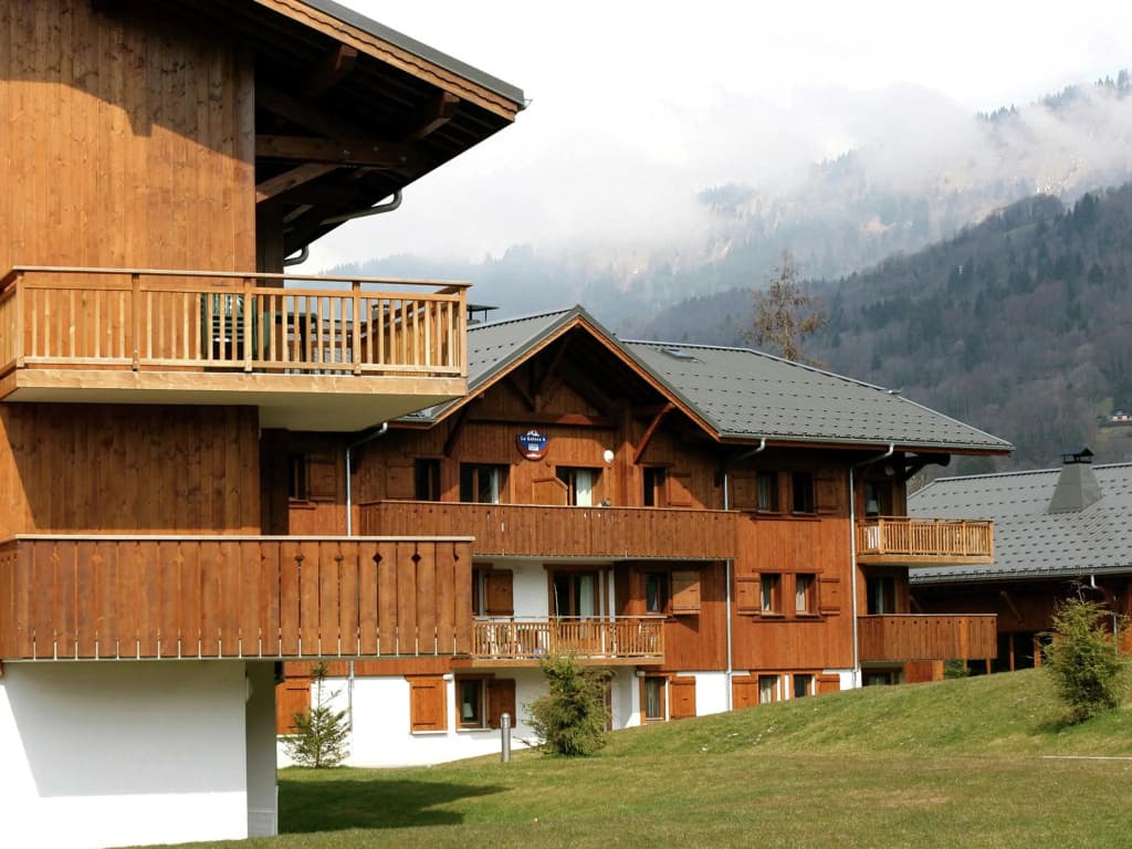 Attractive Apartment With a Balcony in Le Grand Massif - Photo 5