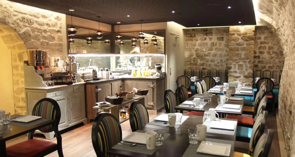 Hotel Le Montmartre Saint Pierre - Photo 5