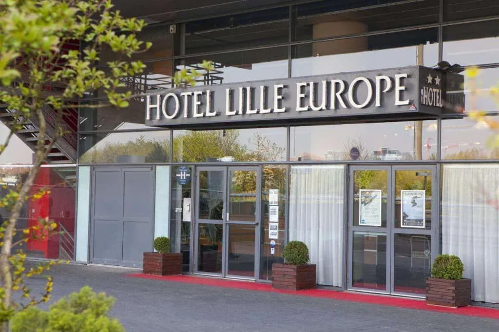 Hotel Lille Europe - Photo 1