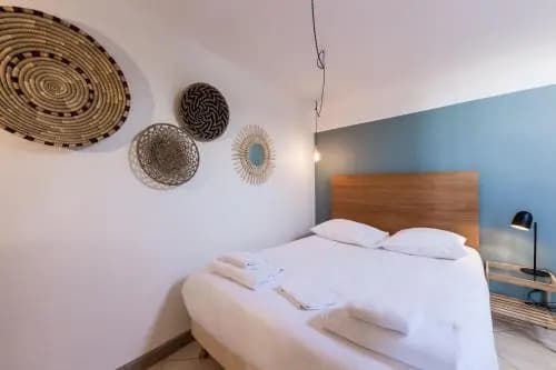 Les Cocons - Appartements d'Hôtes Design - Miniature 6