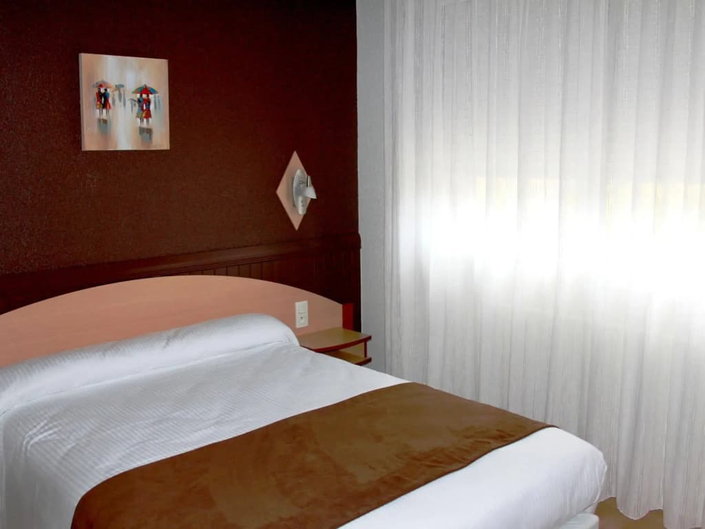 Hôtel Saint-Hubert - Photo 5