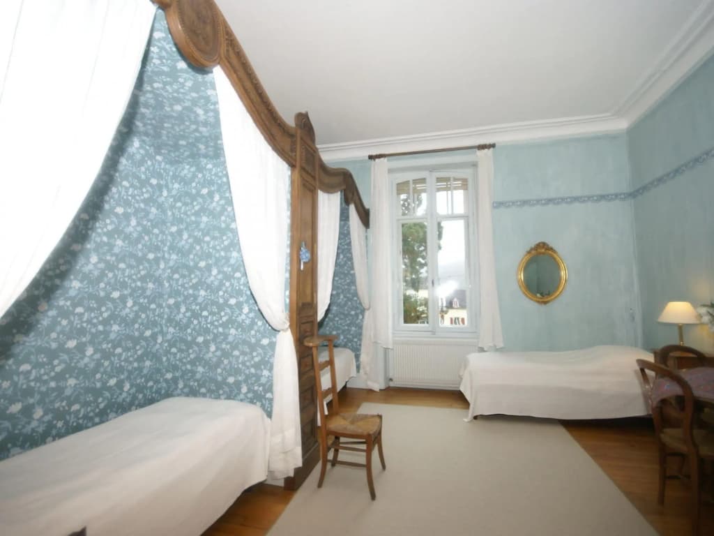 Mansion in Vecoux With Pool and Garden - Miniature 6