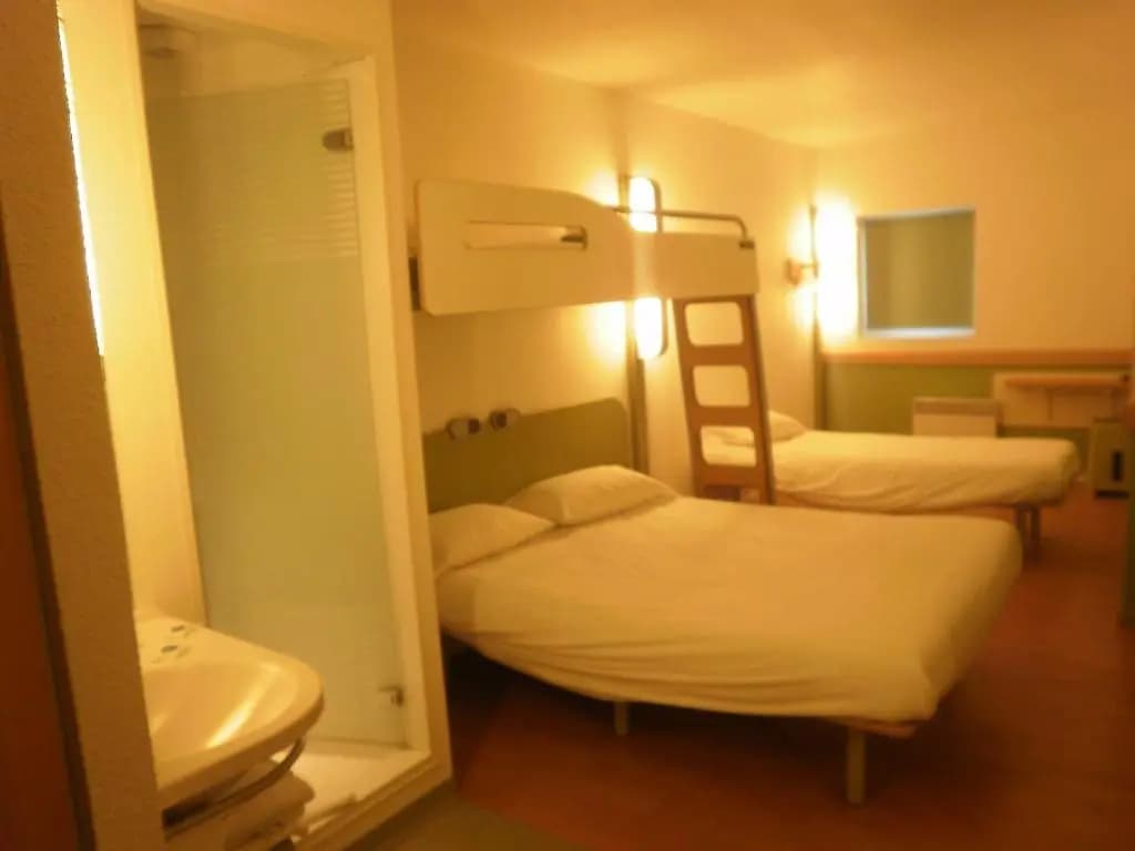 Ibis Budget Roye - Photo 5