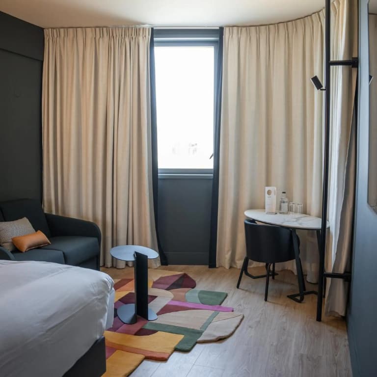 Radisson Hotel Reims - Photo 5
