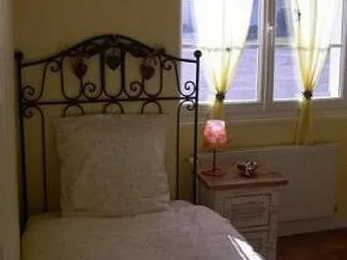 Au Bas Chalonge Chambres d'hôtes - Photo 1