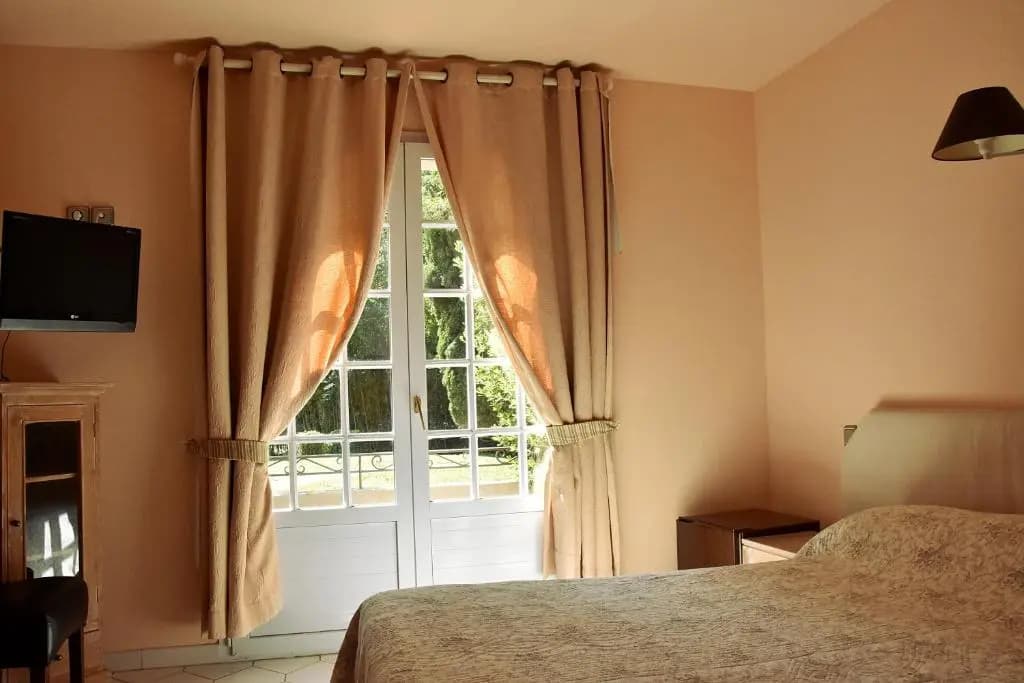 Hotel Les Mazets Des Roches - Photo 3