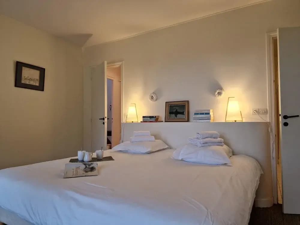 Villa in Plougasnou With Stunning Sea Views - Photo 3