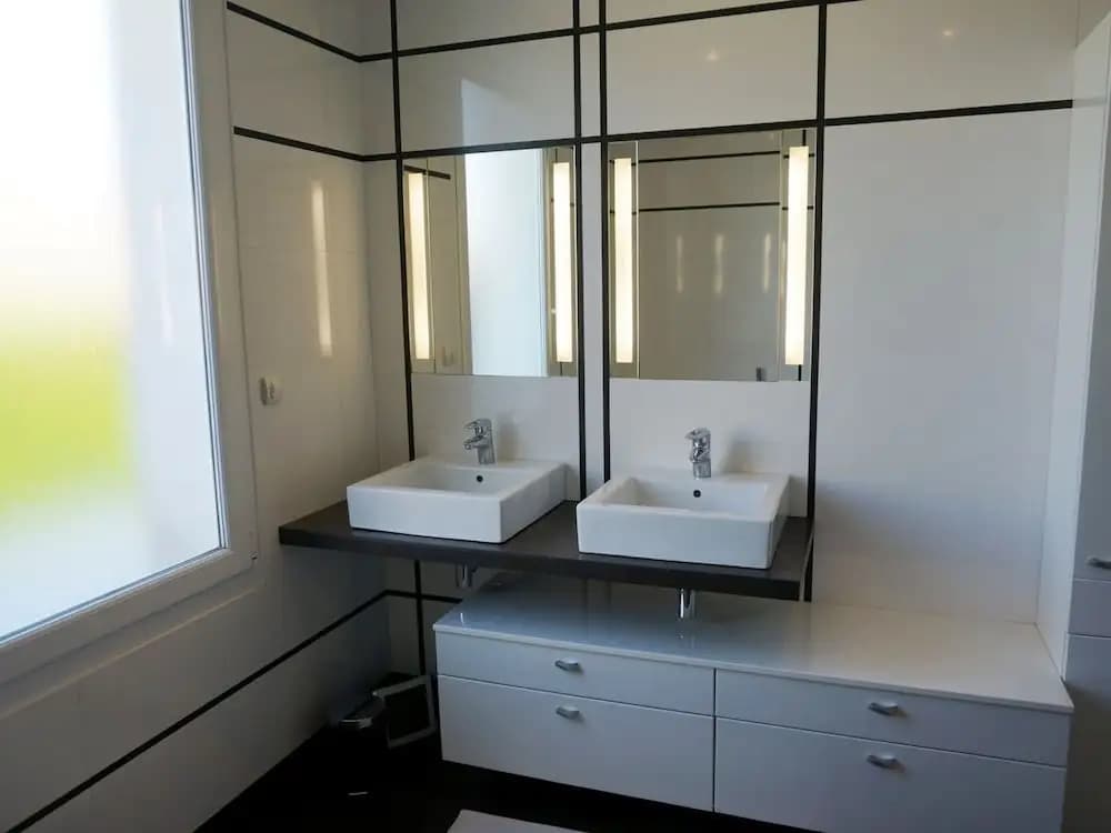 Holiday Home With Private Pool - Miniature 7