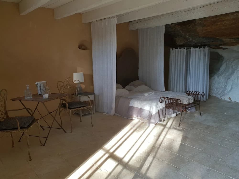 B&B Le Clos Saint Saourde - Photo 4
