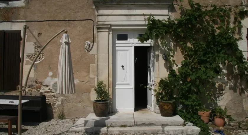 A l'Ombre Du Marronnier - Photo 5