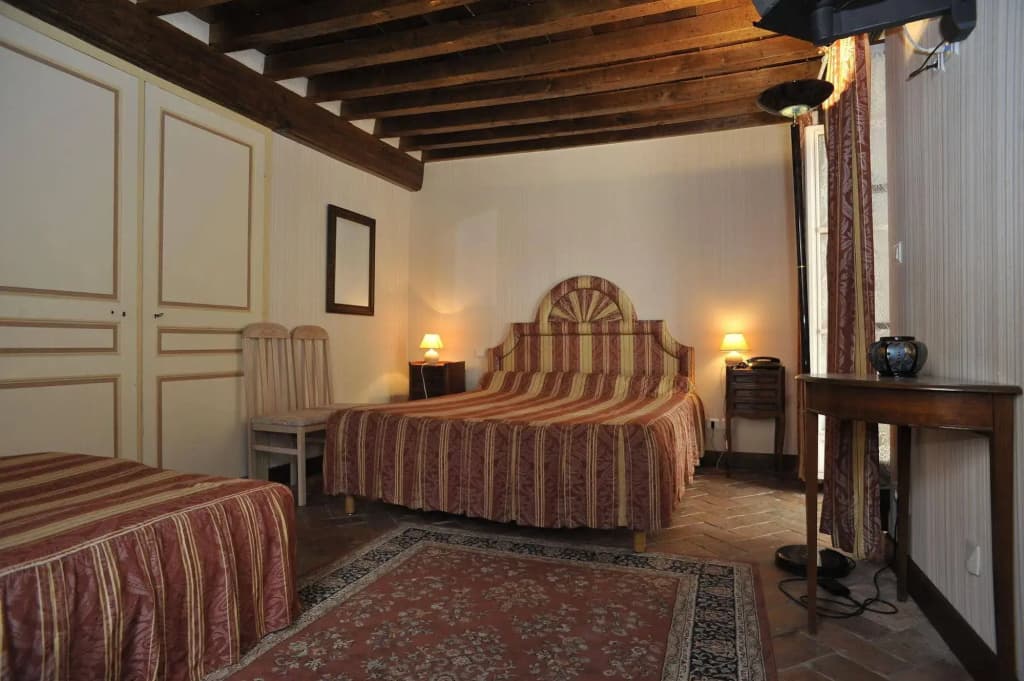 Beaune Hotel - Photo 5