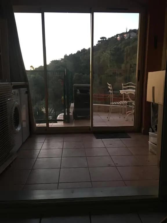 CAVALAIRE vue MER au loin MAISONNETTE TOUT ÉQUIPÉE POUR 4 PERSONNES AVEC PISCINE CLIM WIFI VÉLOS TV BARBECUES - Photo 3