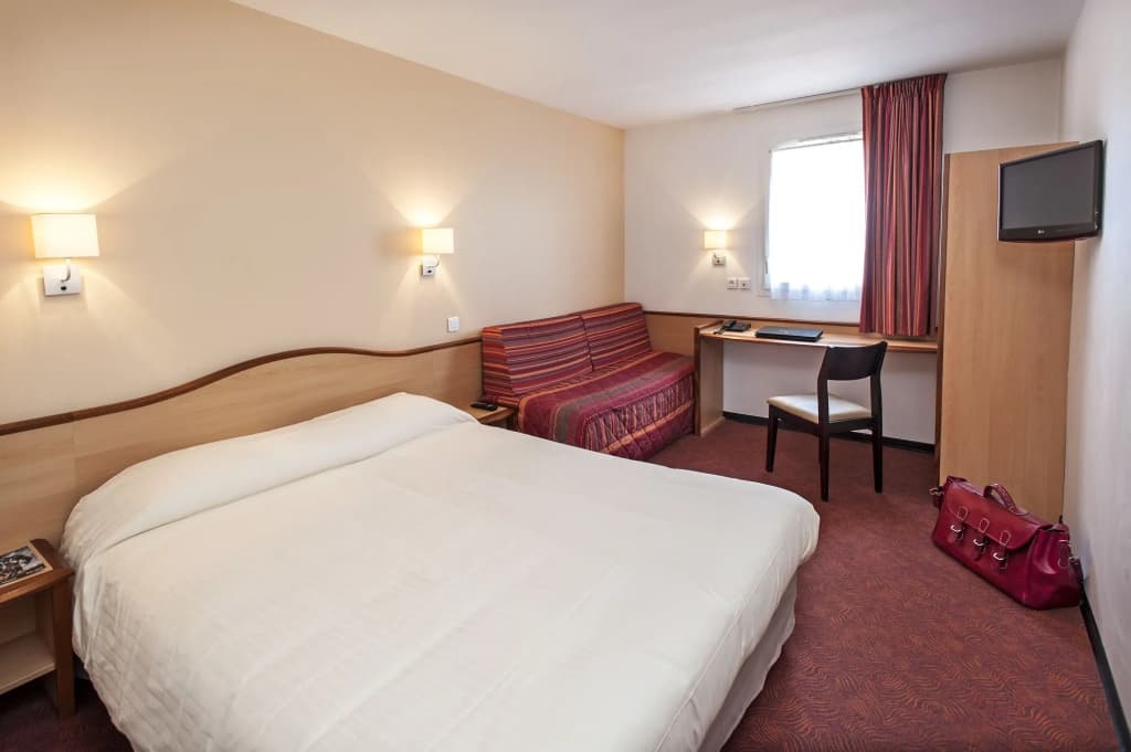 Brit Hotel Confort Montauban - Photo 5