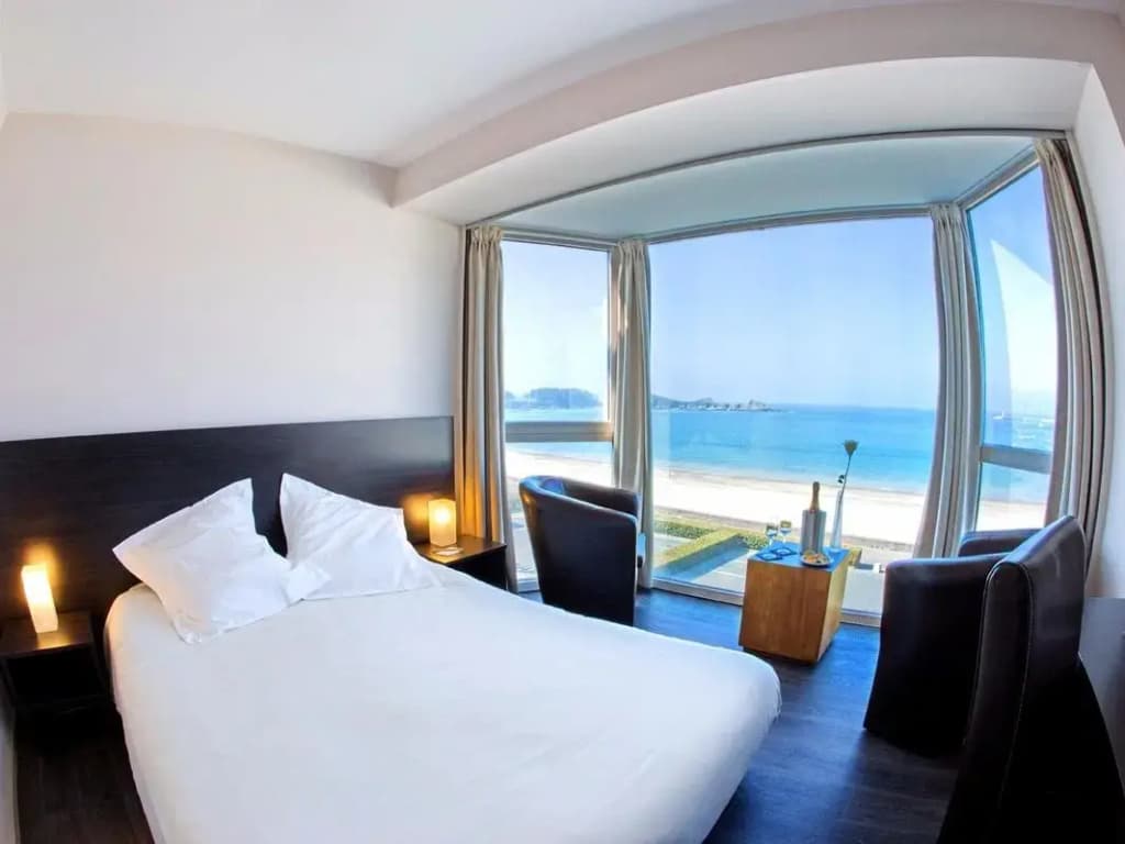 Hotel La Plage - Photo 3