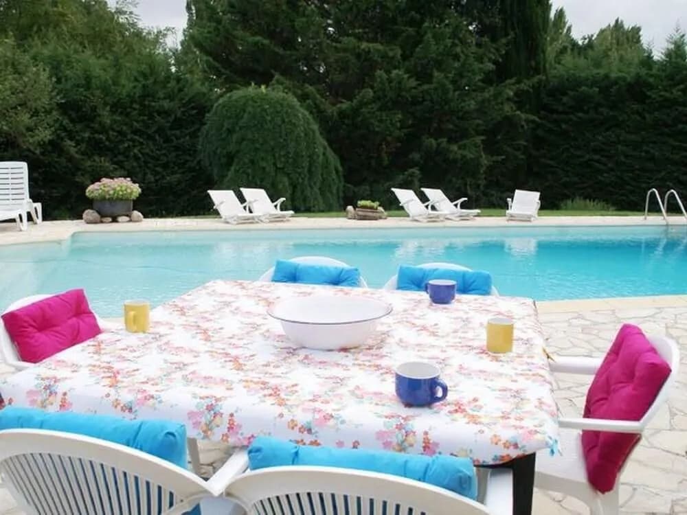 Cosy House With Private Pool Near Valence - Miniature 8