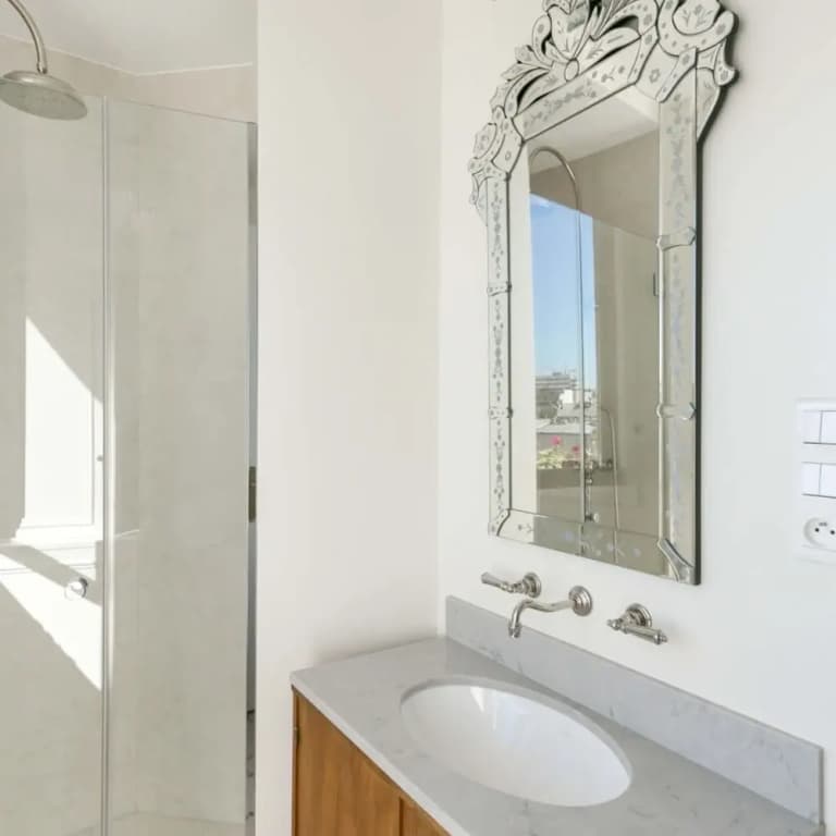 Aligre Terrace I Charming 1 Bedroom Near Bastille - Miniature 6