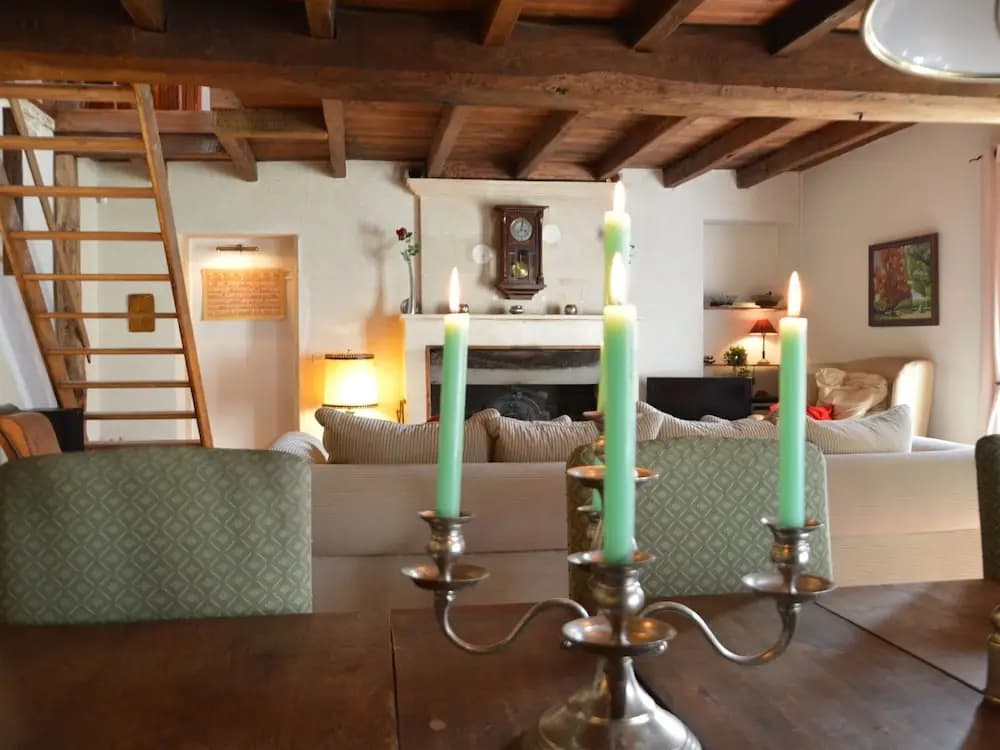 Countryside Family Haven for 8 With Pool - Miniature 6