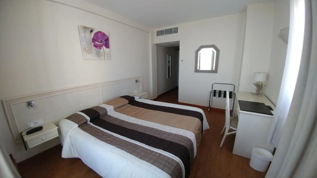Hotel Mira-Mar - Photo 2