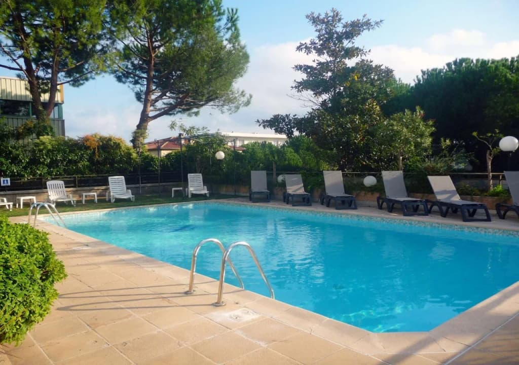 Hotel Campanile Antibes - Juan Les Pins - Miniature 8