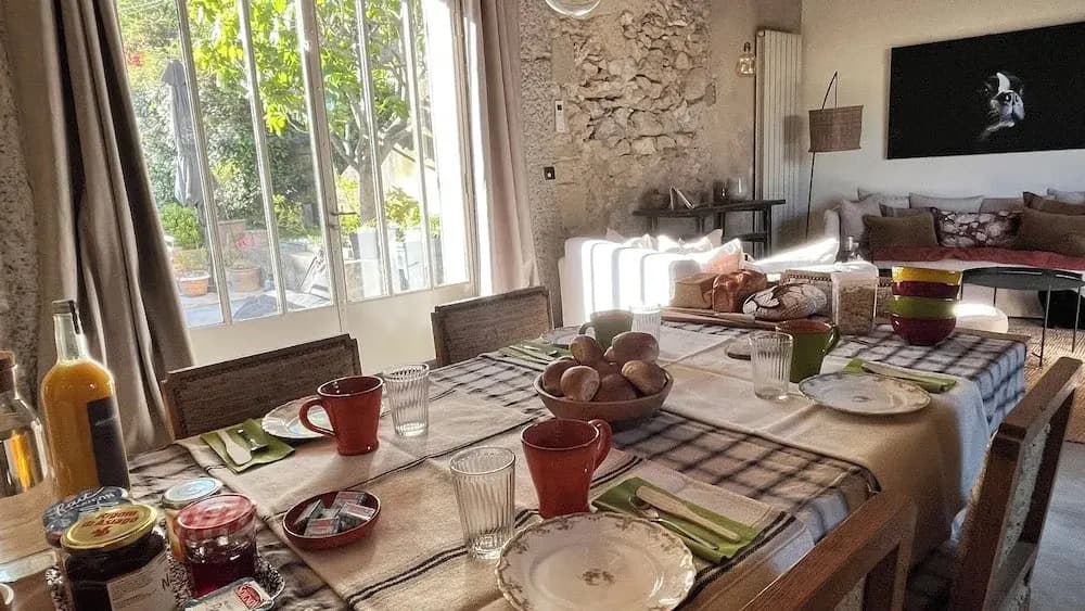 Le 52 en Provence - Miniature 8