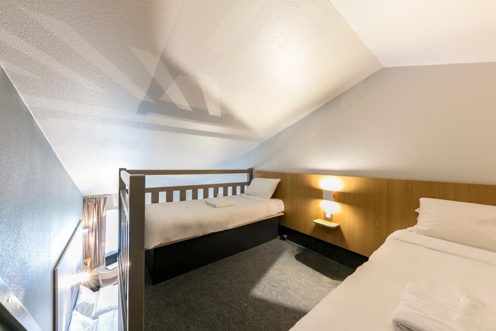 B&B HOTEL Toulouse Cité de l'Espace Mouchotte - Photo 5