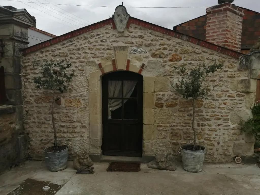 Gatekeepers Cottage Taizé Airvault 12km 79100 Deux-Sevres - Photo 1