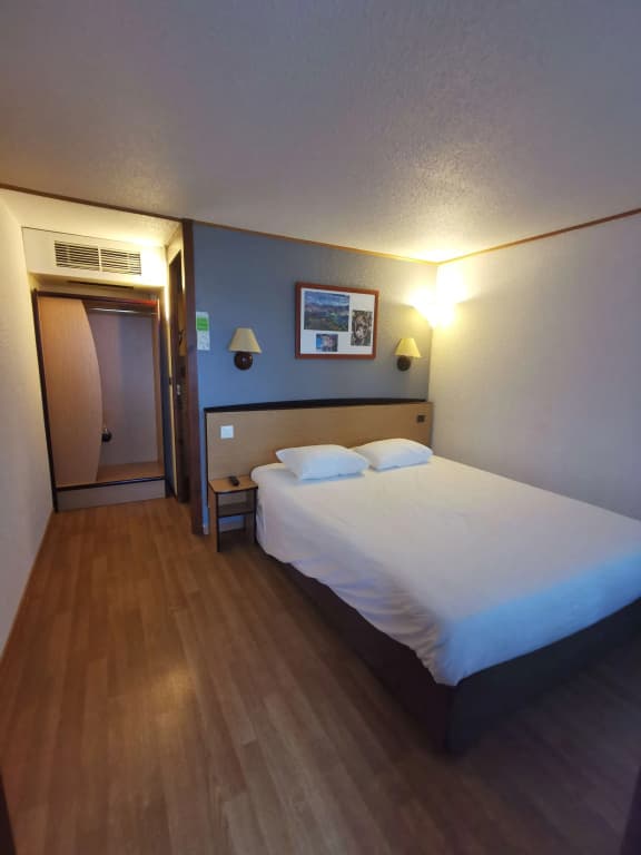 Hotel Campanile Aurillac - Miniature 6