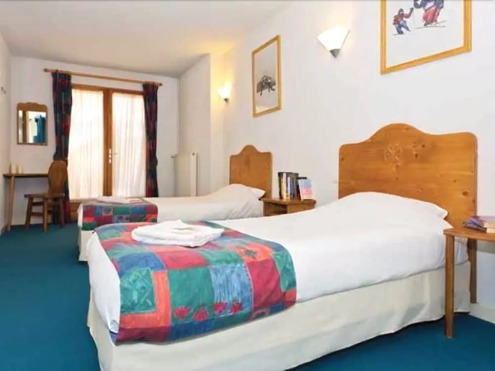 Les Bruyères L'Alpe d'Huez Hotel - Photo 5