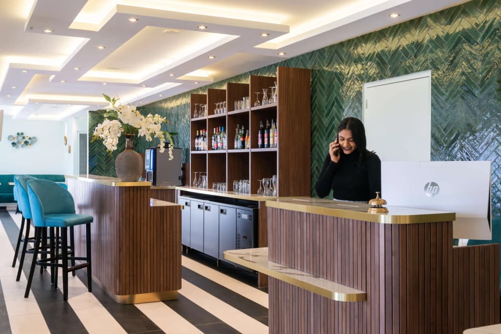 The Originals Boutique, Hôtel Porte de Dieppe - Photo 4