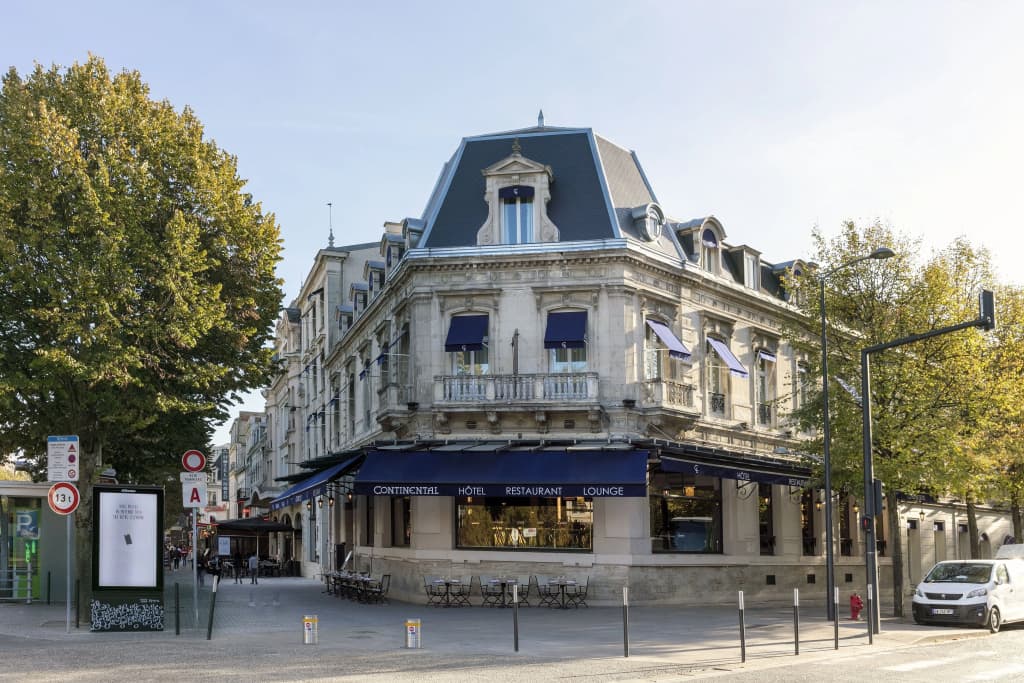 Hotel Continental - Reims - Photo 1
