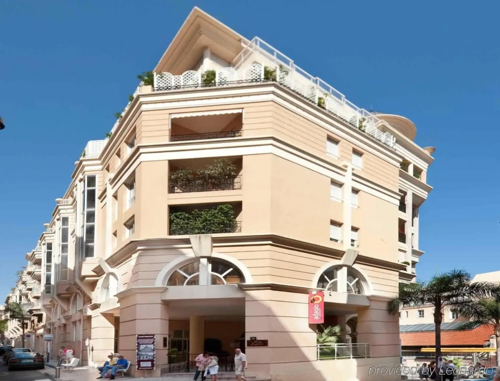 Aparthotel Adagio Monaco Palais Josephine - Photo 1