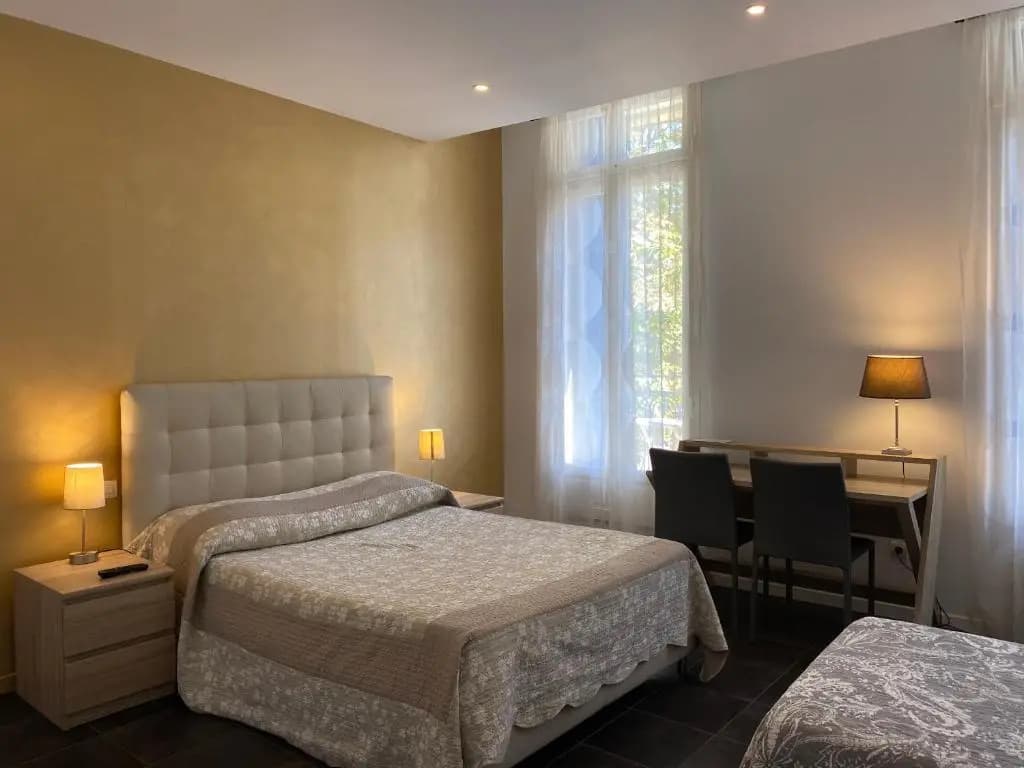 Hotel Citadelle - Photo 2
