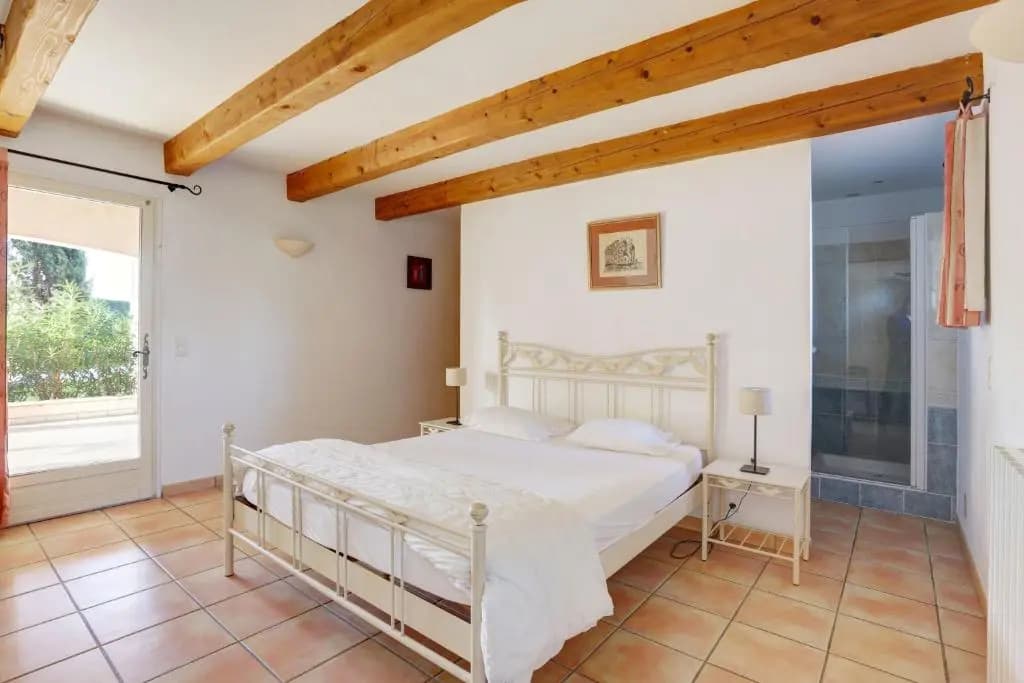 villa de charme, 8 pers, climatisée, piscine chauffée, calme garanti - Photo 4