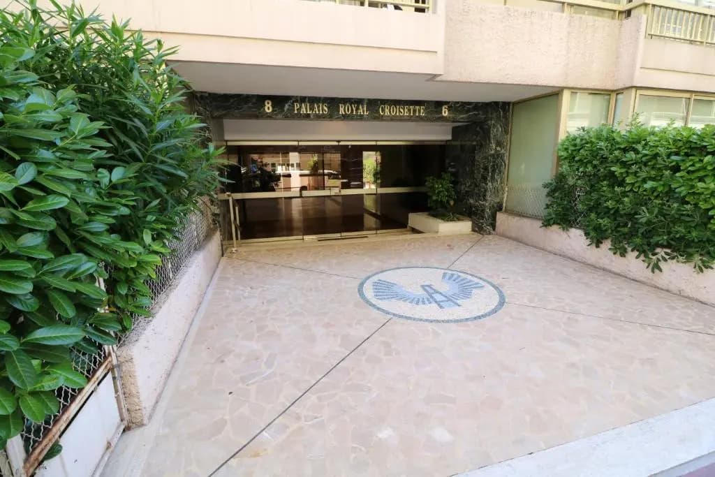 2 bedroom & studio Palais Royal 2 mins from Croisette and Carlton - Photo 1
