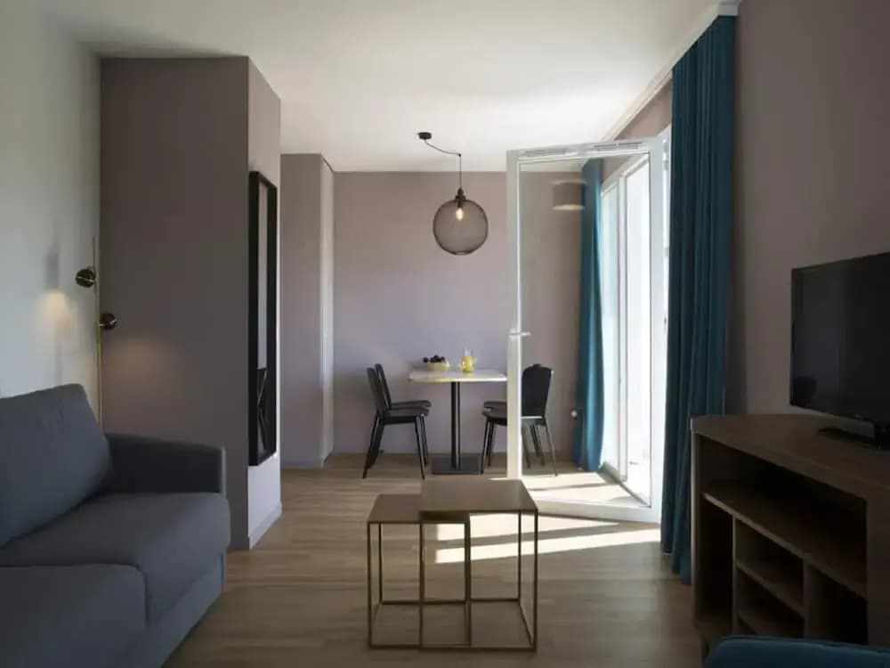 Apartment in Chatel-guyon Near Volcanoes - Photo 4