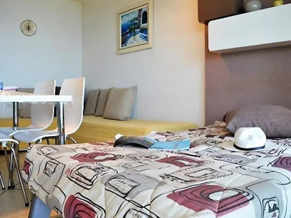 Appartement Le Lavandou, 1 pièce, 3 personnes - FR-1-251-252 - Photo 3