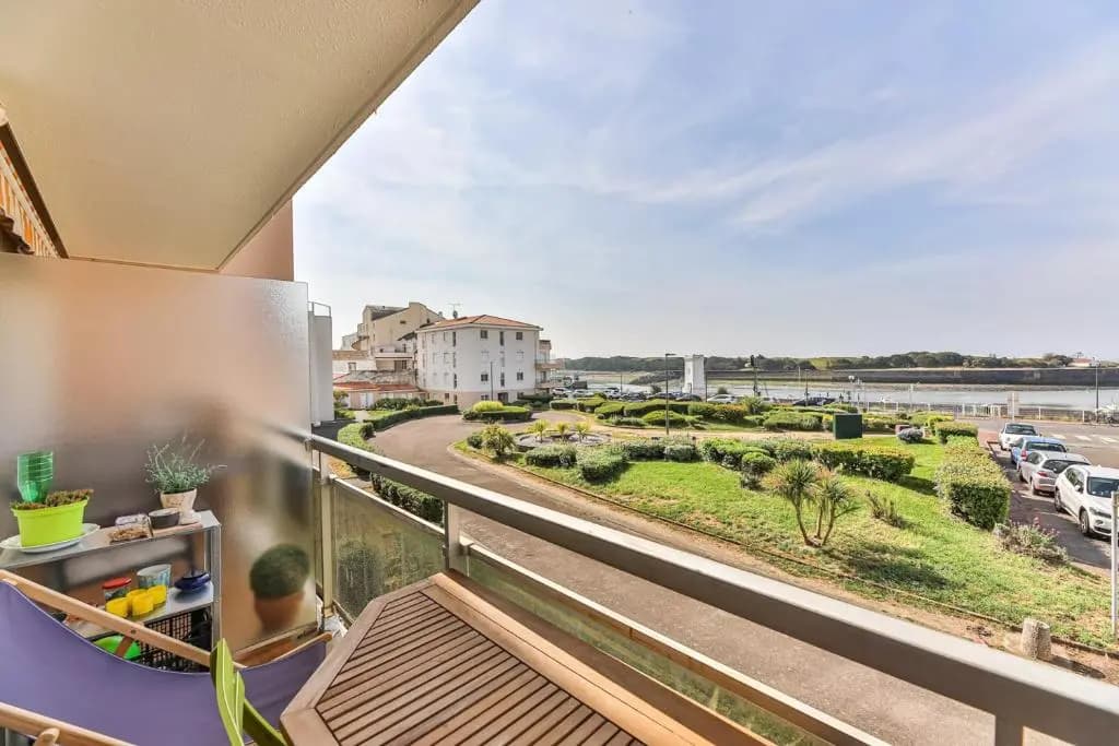 Appartement avec vue imprenable sur le port - Photo 5
