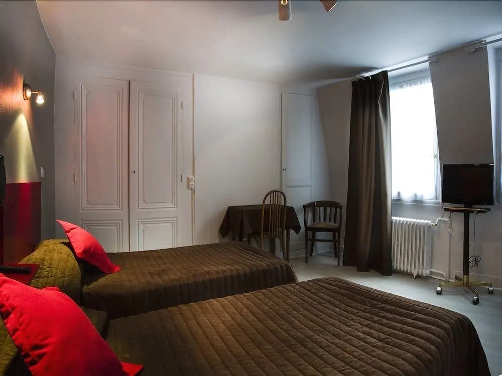 Hôtel Moderne - Miniature 6