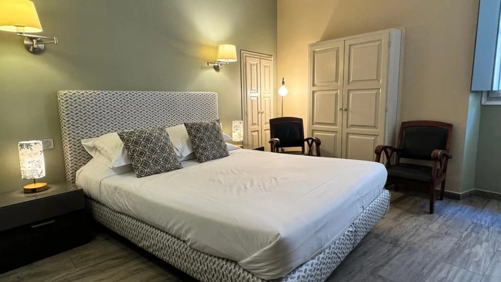 Hôtel Colomba - Photo 2