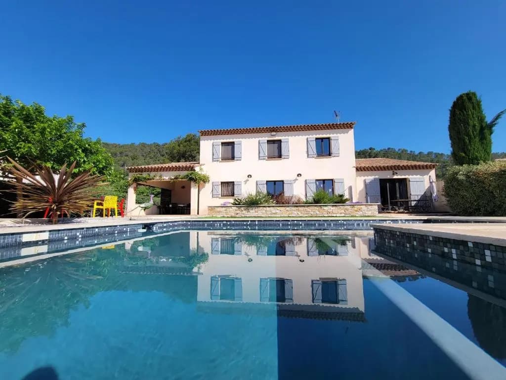 Villa Tropez - Miniature 6