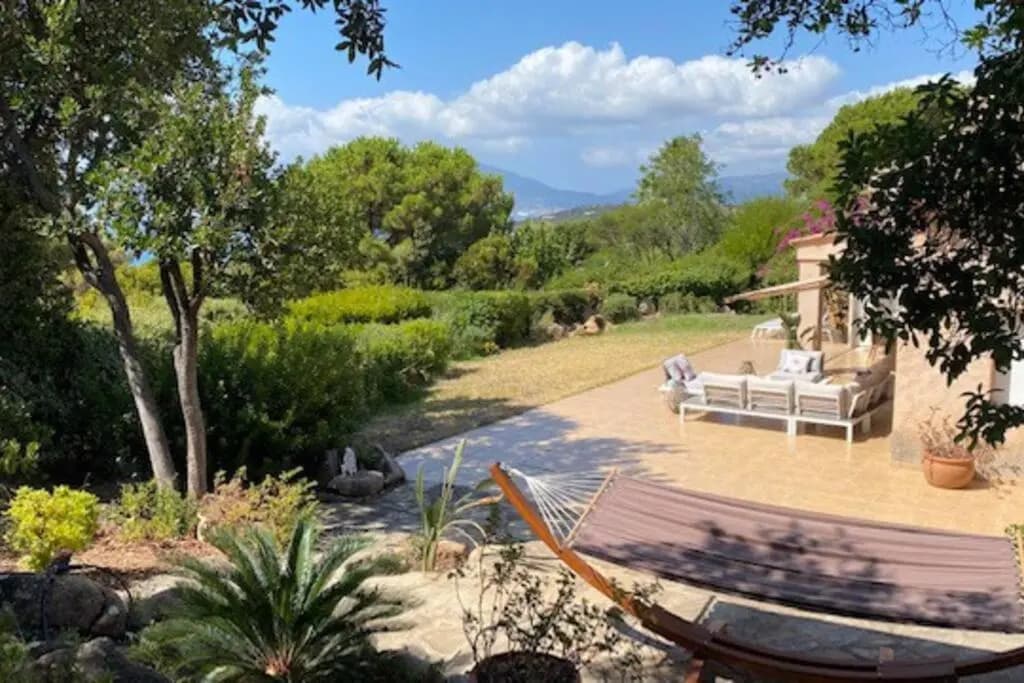 Villa 180 m2 vue Mer au calme grand terrain Porticcio - Photo 3