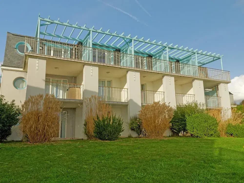 Oceanview Apartment w/ Pool - Photo 1